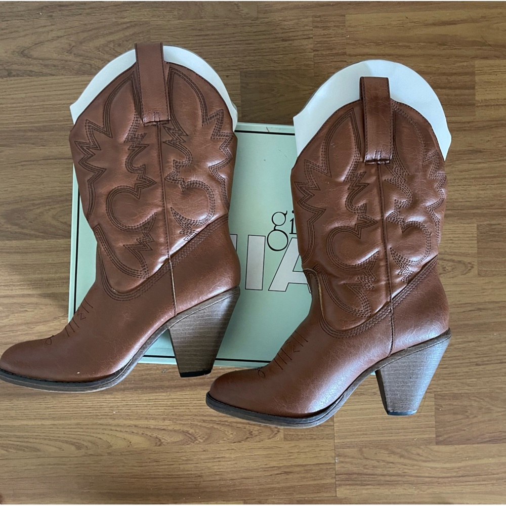 Tan Cowboy boots